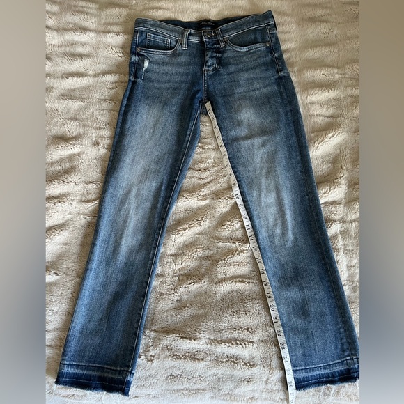 Banana Republic Girlfriend mid-rise stretchy jeans size 26 - Picture 4 of 6